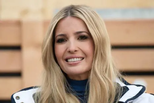 "Ho chiuso con la politica". Ivanka "scarica" il padre in vista del 2024