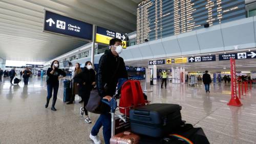 Ecco quando si tornerà a viaggiare: le ipotesi degli esperti