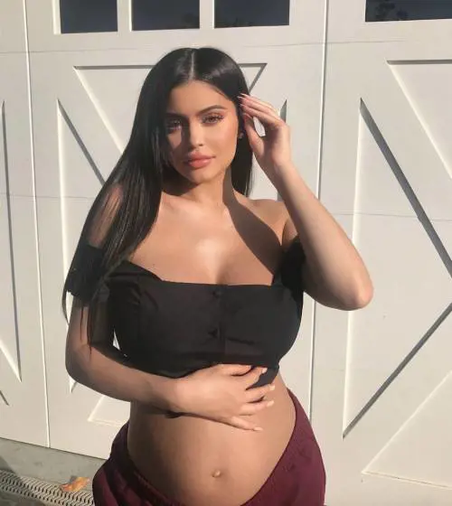 Kylie Jenner contro i fan che la vorrebbero più magra