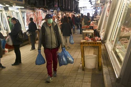 La Grecia scivola verso l'abisso: il debito è pronto a esplodere