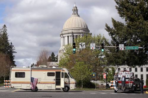 Emergenza Coronavirus in Usa, proteste anti lockdown nello stato di Washington