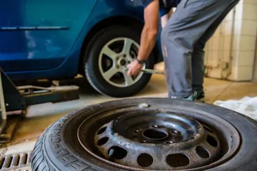La guida definitiva per evitare multe con le gomme