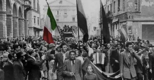 Viva il 25 aprile liberale, non quello comunista