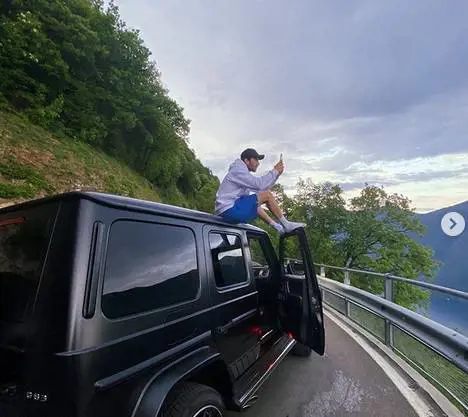 Andrea Iannone: "Apprezzate le cose semplici". Ma è a bordo di un bolide da 200mila euro