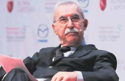 Giulietto, il comunista perfetto passato dall'Urss al complottismo