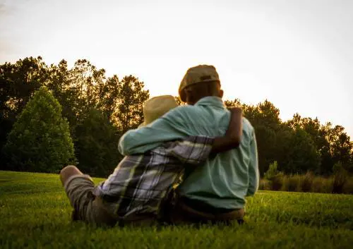 Il governo allenta il lockdown? "Da lunedì visite ai non congiunti"