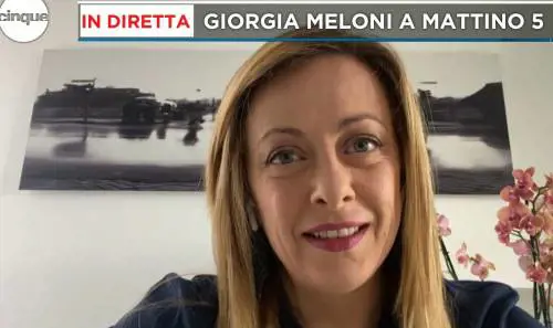 Meloni difende gli anziani: "Fine lockdown in zone senza virus"