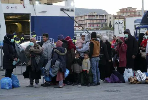 Una nuova ondata di migranti minaccia di devastare la Grecia
