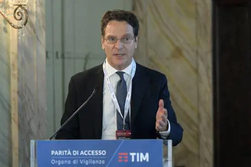 "Tra privacy, sicurezza e ombre sull'appalto   Quanti dubbi sulla app"