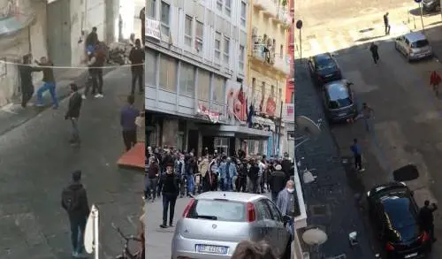 Napoli, assembramenti, risse e partite di calcio: stranieri padroni del Vasto
