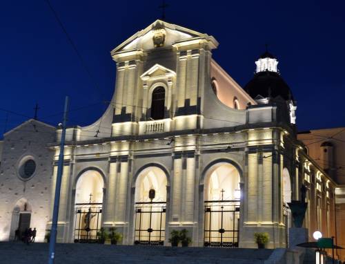 Ecco la mossa della Sardegna: via libera alle Messe