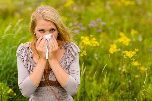 Allergie di primavera: le tipologie, come capire se si è allergici e le cure