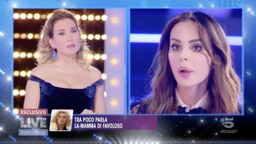 La rivelazione choc di Nina Moric: "Luigi ricatta Elena con un video mentre fanno sesso"