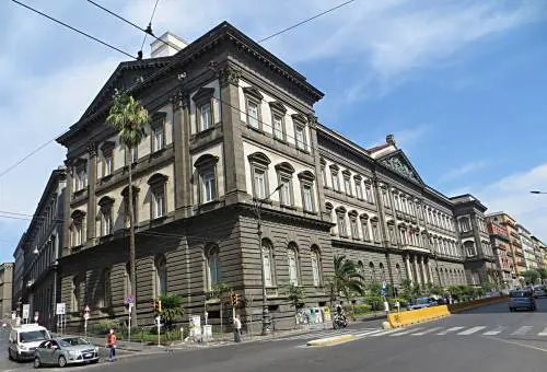 Filmini hard, patti e punizioni, uno scandalo hot all'università