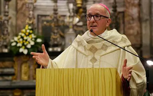 "Io intubato, Francesco mi chiamò. So cosa sta provando e prego per lui"