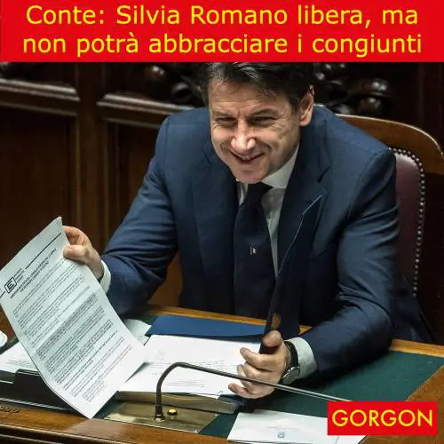 La satira del giorno: la gioia di Conte per Silvia Romano