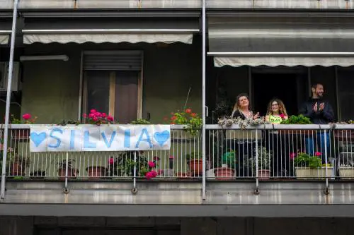 Gli imam difendono Silvia: "Chi la critica è estremista"