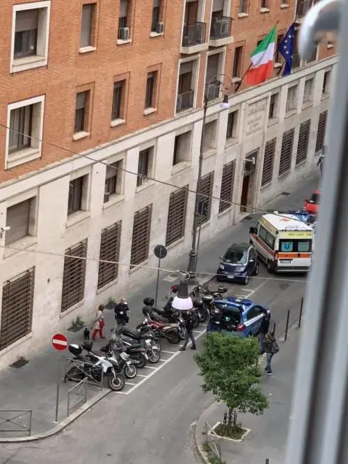 Tentato stupro all'Esquilino, i residenti: "Nessuna fase 2 qui, abbiamo paura a uscire di casa"