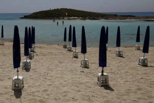 La "profezia" sulle vacanze: "Ecco quando sapremo quale estate sarà" 