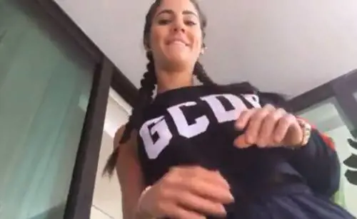 Incidente hot per Giulia De Lellis: Damante la filma e sotto la maglia si vede tutto