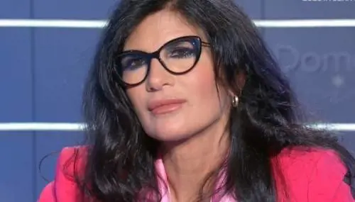 Pamela Prati in lacrime a Domenica In: "Sono stata plagiata, vi chiedo scusa"
