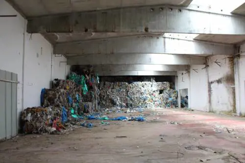 Vibo Valentia, rifiuti tossici: sequestrata area da 100mila metri quadri