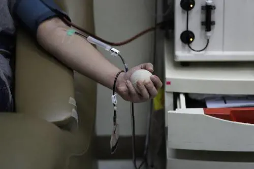 Dal Regno Unito incinta e positiva al covid: gravissima