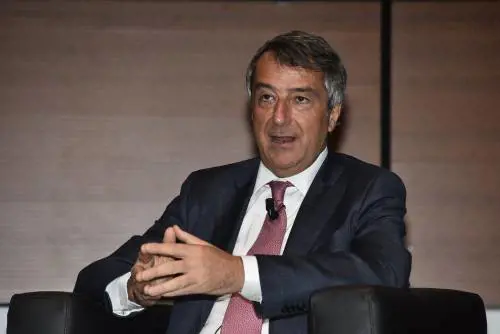 "Il problema è l'indice Rt. Va cambiato"