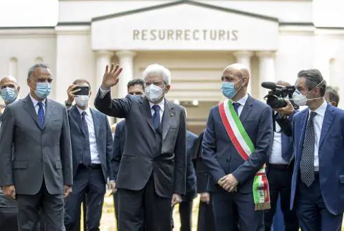 Mattarella riapre l'Italia. "Ripartiamo da Codogno"