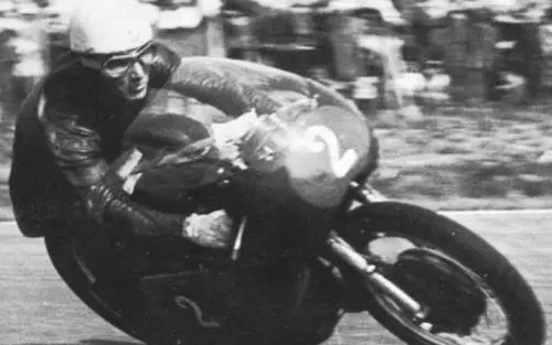 Addio "Volpe" Ubbiali. Sul podio del motomondo con Agostini e Rossi