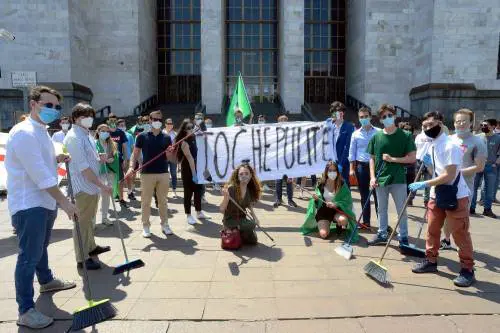 Flash mob  della Lega: "Toghe pulite"