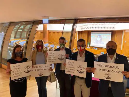 App Immuni, la Lega abbandona la Commissione: "Siete #immuni alla democrazia"