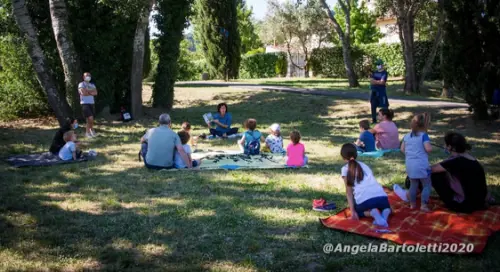 Francesca, maestra-modello bullizzata dalla Cisl