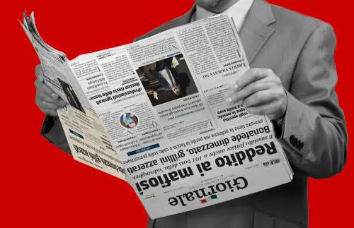 Grillo capovolge "il Giornale". Ma sono i 5s a non saper leggere