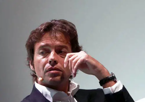 Sator vende Profilo, ma Arpe la ricompra