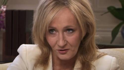 Quel segreto inconfessabile di J.K. Rowling: "Sono stata vittima di abusi"