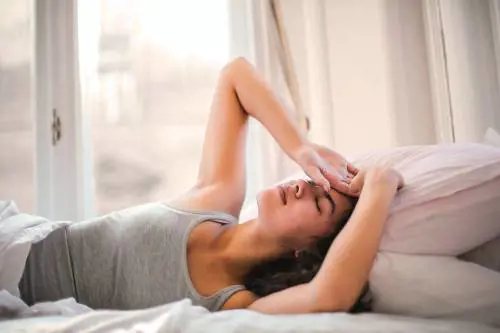 Come dormire bene d'estate senza aria condizionata