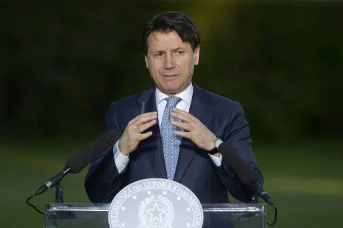 Conte chiude gli Stati Generali. Ma la sua passerella è un flop