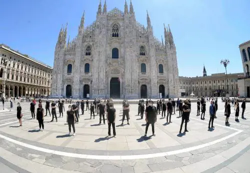 Da Levante a Diodato: artisti in piazza per i lavoratori dello spettacolo