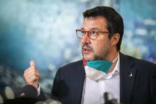Salvini sgomita e avverte gli alleati. "Il leader del centrodestra resto io"