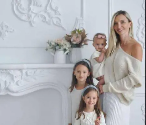 Si schiantano contro auto: muore mamma italiana con le sue tre bambine