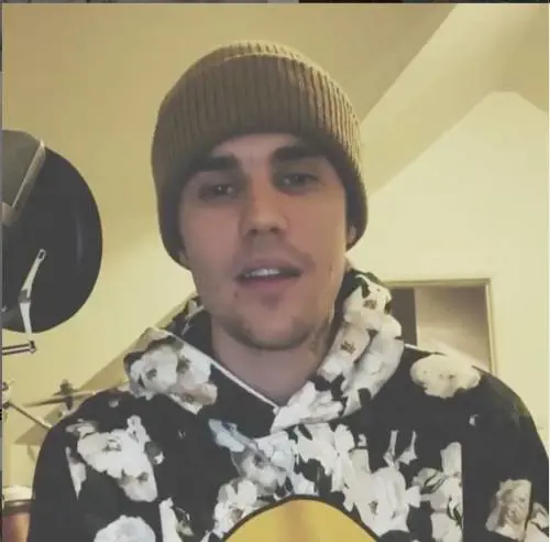 "È spazzatura". Justin Bieber contro H&M per la collezione a suo nome