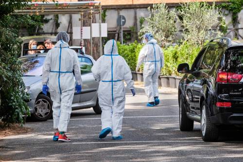 L'ipotesi dei pm sul focolaio al San Raffaele Pisana: "Epidemia e omicidio colposi"