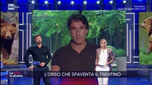 Gelo (totale) a La vita in diretta. Matano attacca la Cuccarini: "In studio non c'è una delizia"