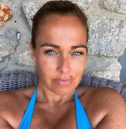 "Tutto questo alcol ti gonfia", Sonia Bruganelli sotto attacco hater