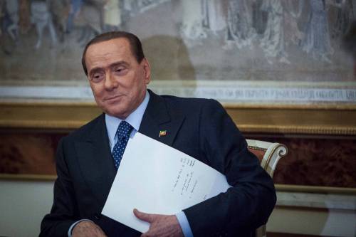 Berlusconi: "Forza Italia voterebbe il Mes per il bene dell'Italia"