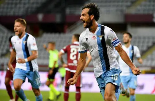 Il cuore è tutto della Lazio. Con un gioco di Parolo ribaltato anche il Torino