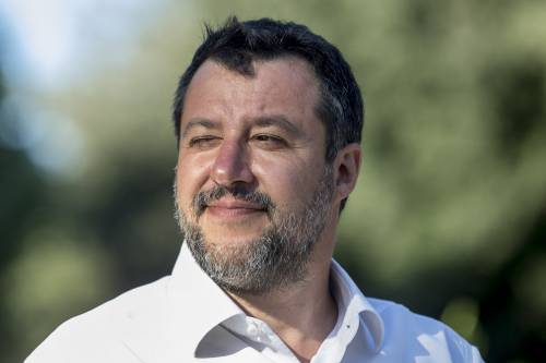 Conte lo invita a Palazzo Chigi ma Salvini lo zittisce: "Prima paga la Cig"  