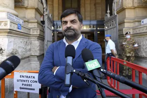 Bomba sui pm italiani. La Corte europea limita l'utilizzo delle intercettazioni: solo per reati gravi