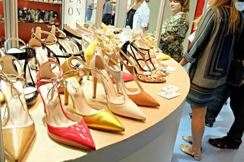 Calzature italiane, crollano l'export e gli acquisti delle famiglie